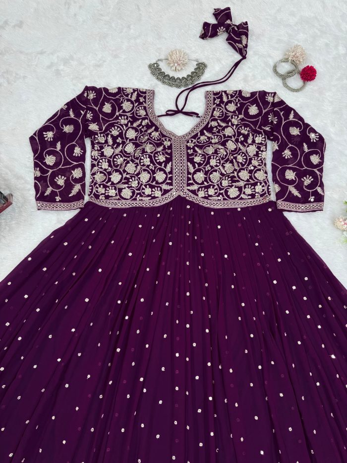 Embroidered Anarkali Set - Image 10