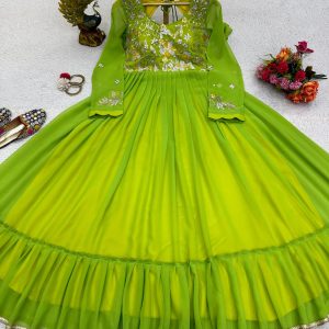 Thread and Sequins Work Anarkali - Image 12