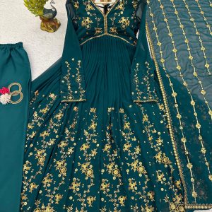 Embroidered Anarkali Set in Green - Image 2