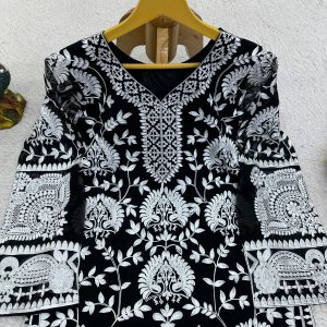 Chainstitch Work Kurta Set - Image 4