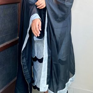 Pakistani Style Cutwork Kurta Pants Set - Image 4