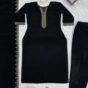 Black Velvet Suit - Image 4