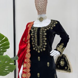 Velvet Sharara Set - Image 31