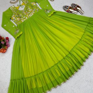 Thread and Sequins Work Anarkali - Image 11