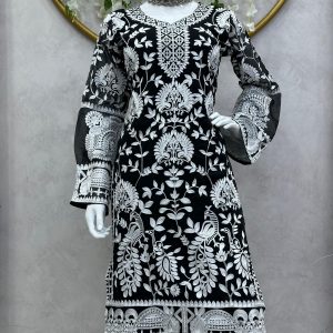 Chainstitch Work Kurta Set - Image 5