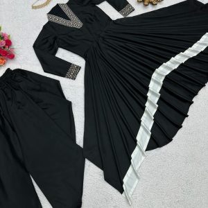 Dhoti Kurta Set - Image 12