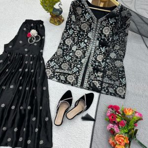 Designer Sharara Set in Black - Image 5
