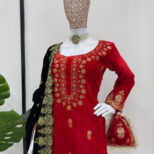 Velvet Sharara Set - Image 23