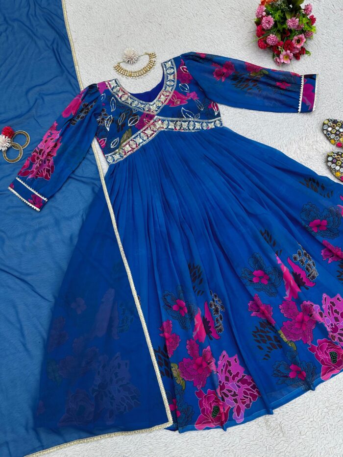 Trendy Alia Cut Anarkali Set - Image 4