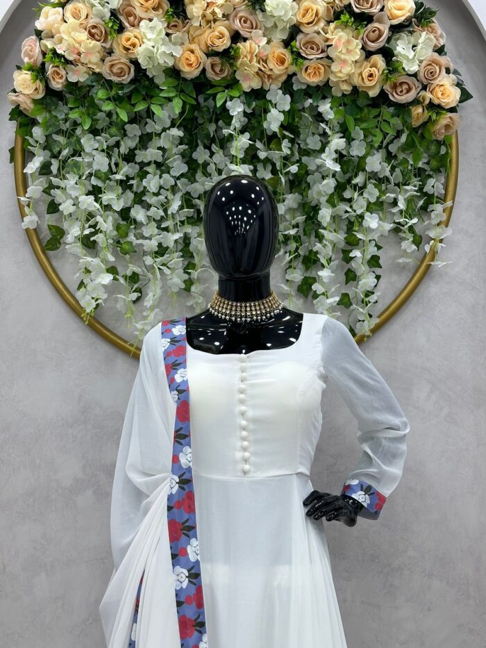 Basic and Beautiful Anarkali Set - Image 16