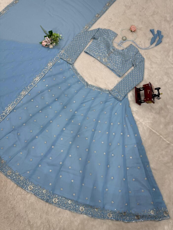 Pretty Lehenga Set - Image 4