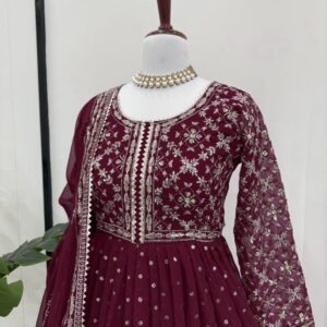 Bridal Anarkali with Dupatta - Image 3