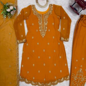 Embroidered Cut Work Kurta Set - Image 8