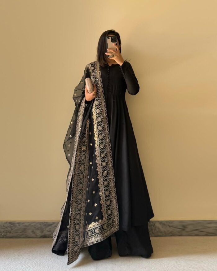 Classic Black Anarkali Set