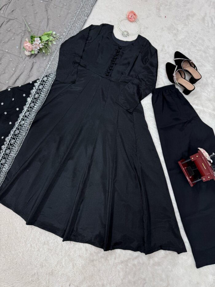Classic Black Anarkali Set - Image 5