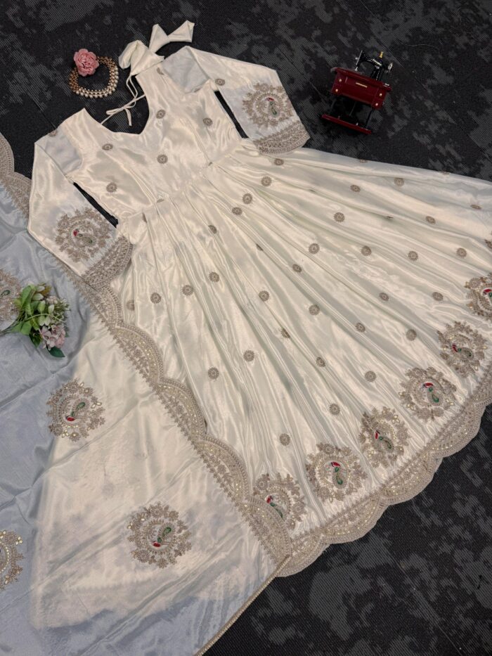 Designer Anarkali Set - Image 2