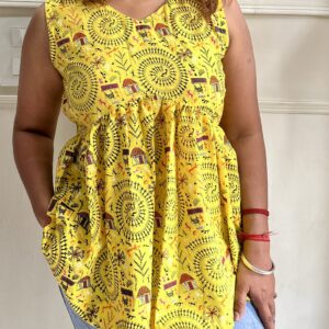 Short Flairy Sleeveless Kurti - Image 2
