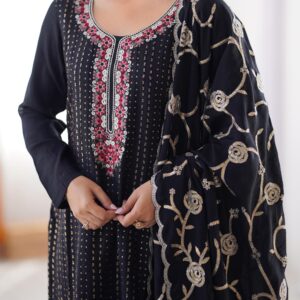 Designer Kurta Set - Image 15