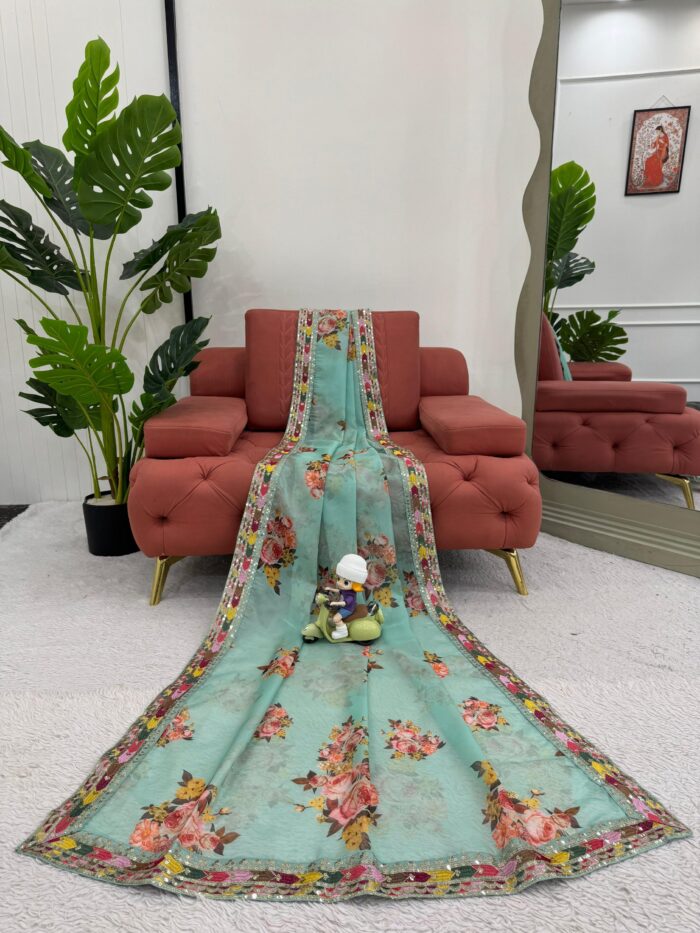 Floral printed Saree - Image 10
