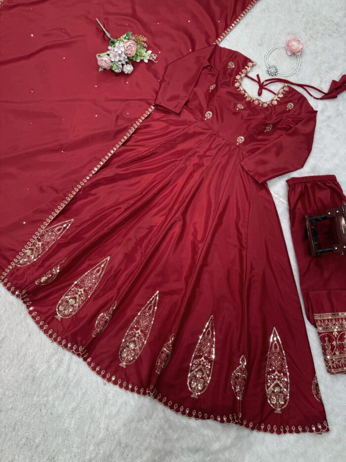 Karwachauth Special Anarkali Set - Image 8
