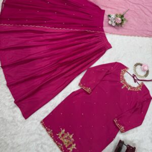 Kurta Lehenga Set - Image 14
