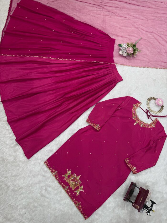 Kurta Lehenga Set - Image 14