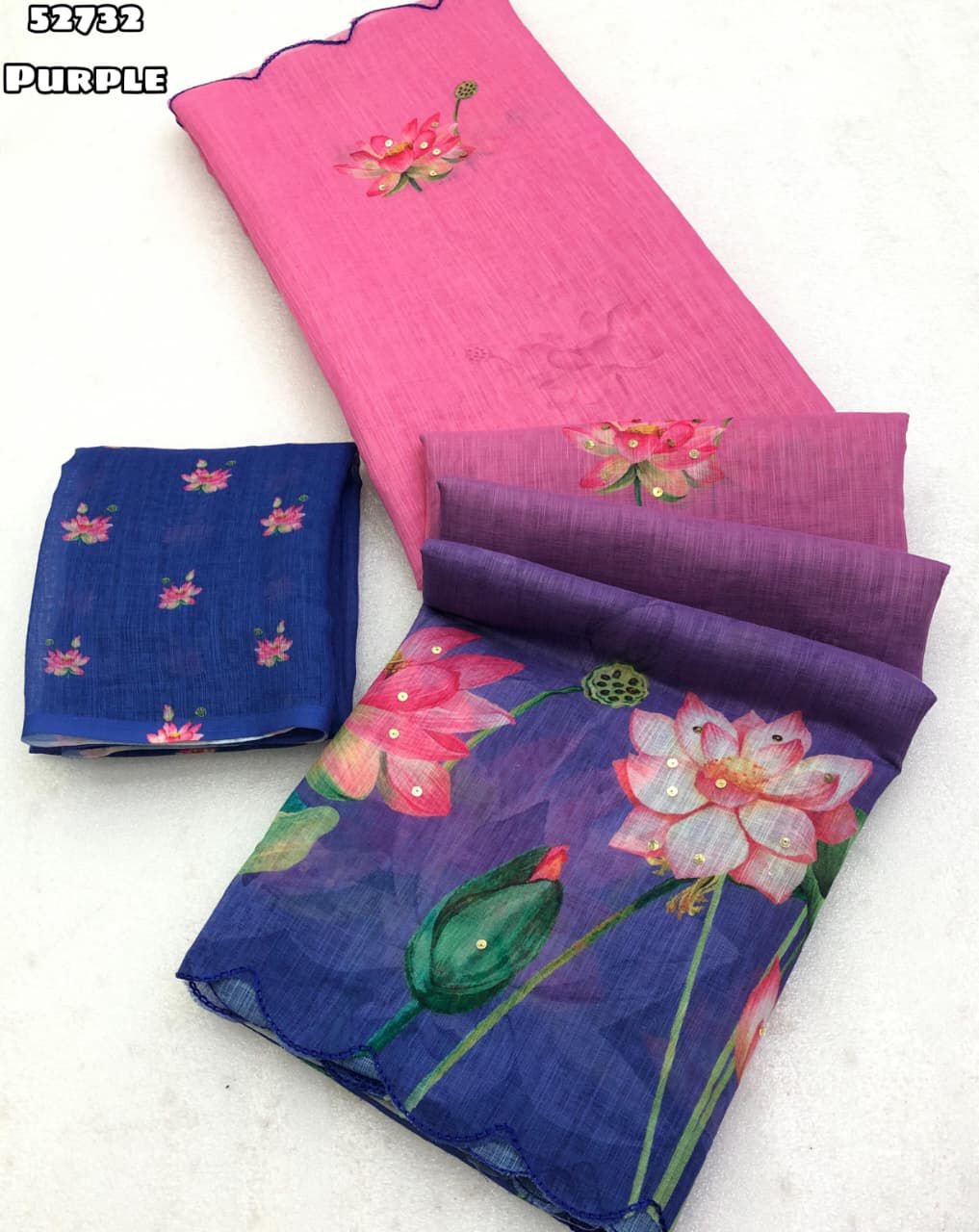 Soft Linen Floral Printed Saree - Image 2