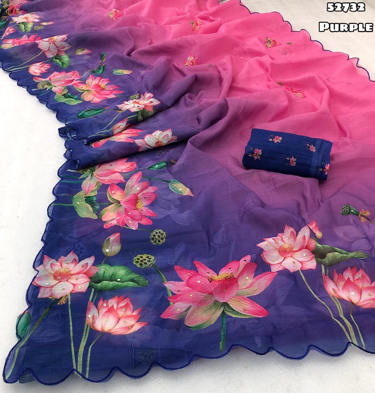 Soft Linen Floral Printed Saree - Image 6