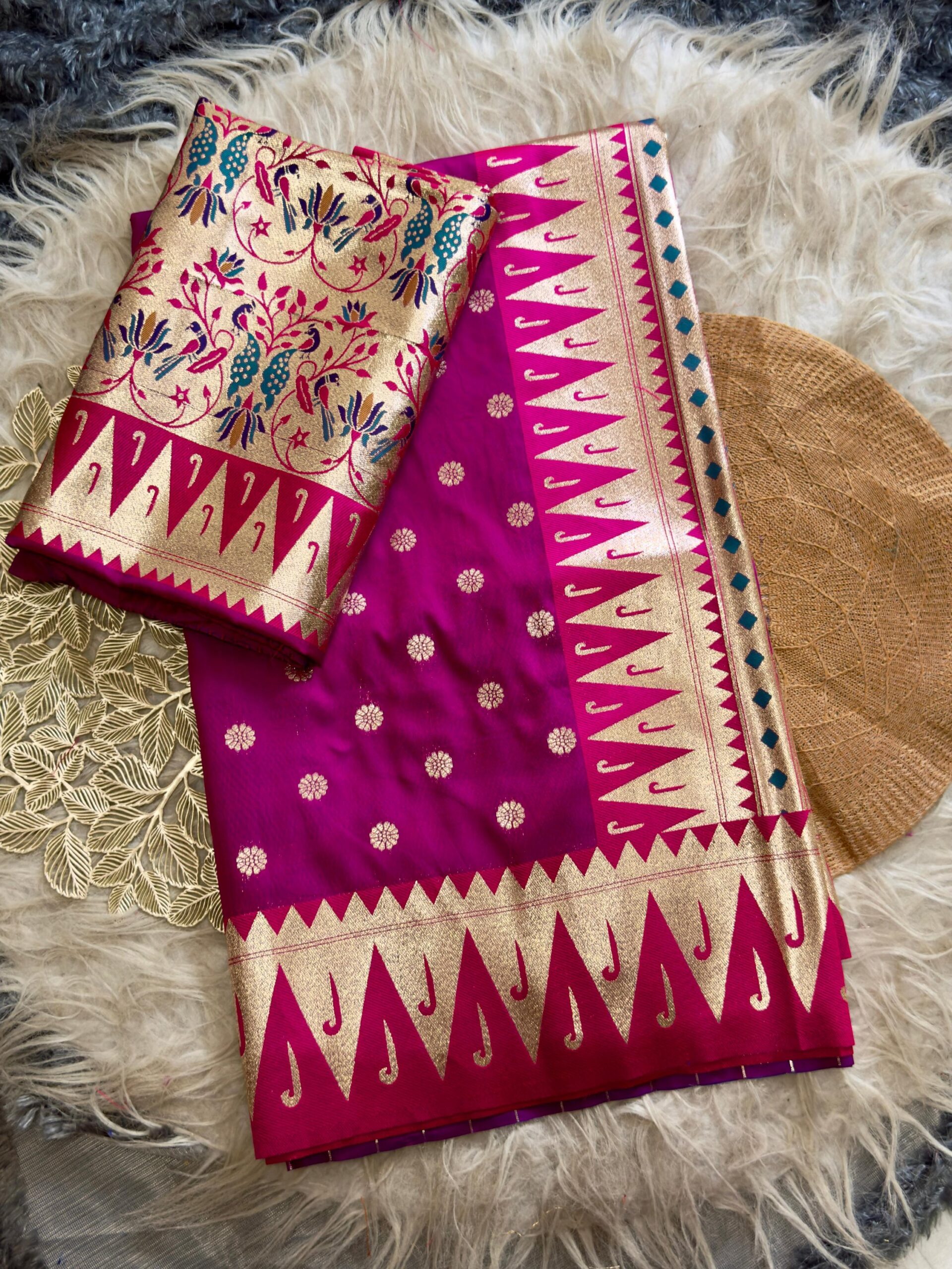 Varkala temple Paithani Silk Saree with Golden Pallu & Brocade Blouse - Image 5