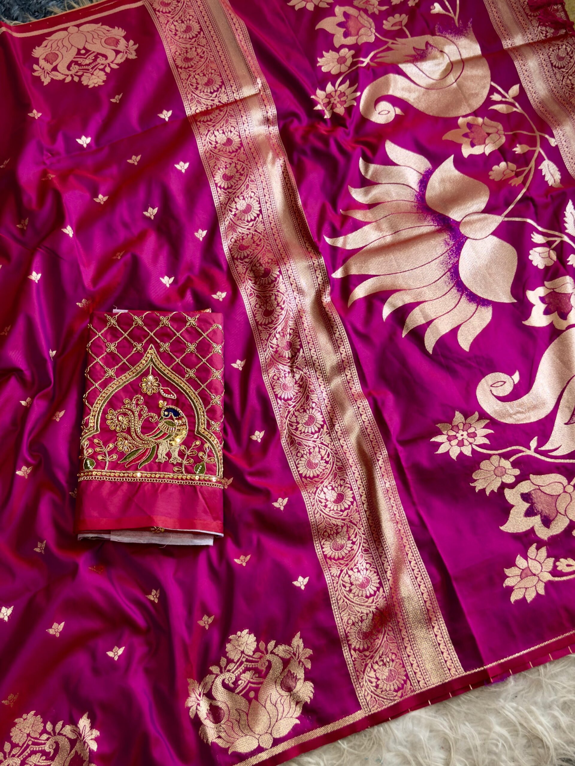 Rajlaxmi Paithani with Handwork Aari Work Blouse - Image 20