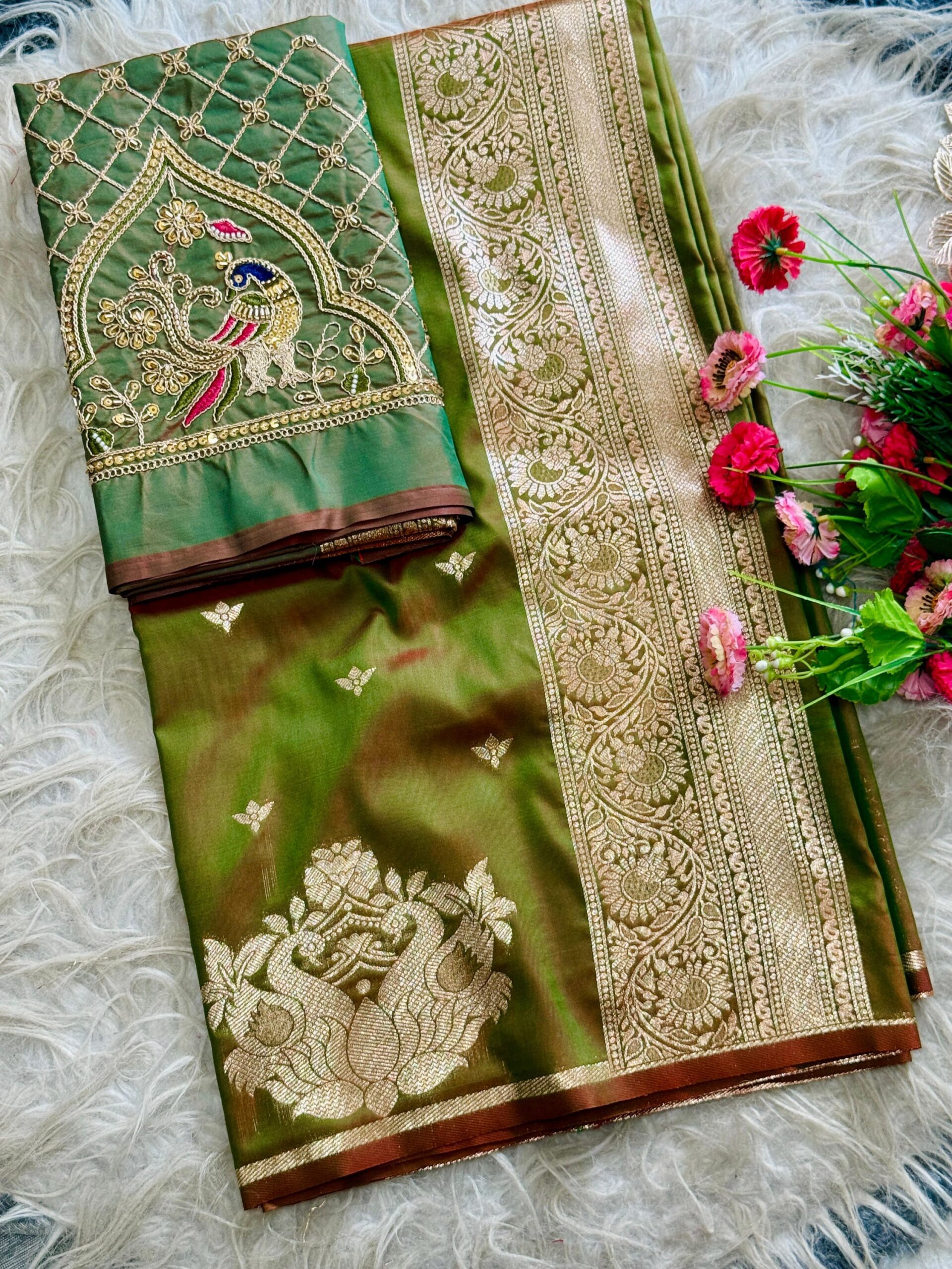 Rajlaxmi Paithani with Handwork Aari Work Blouse - Image 10