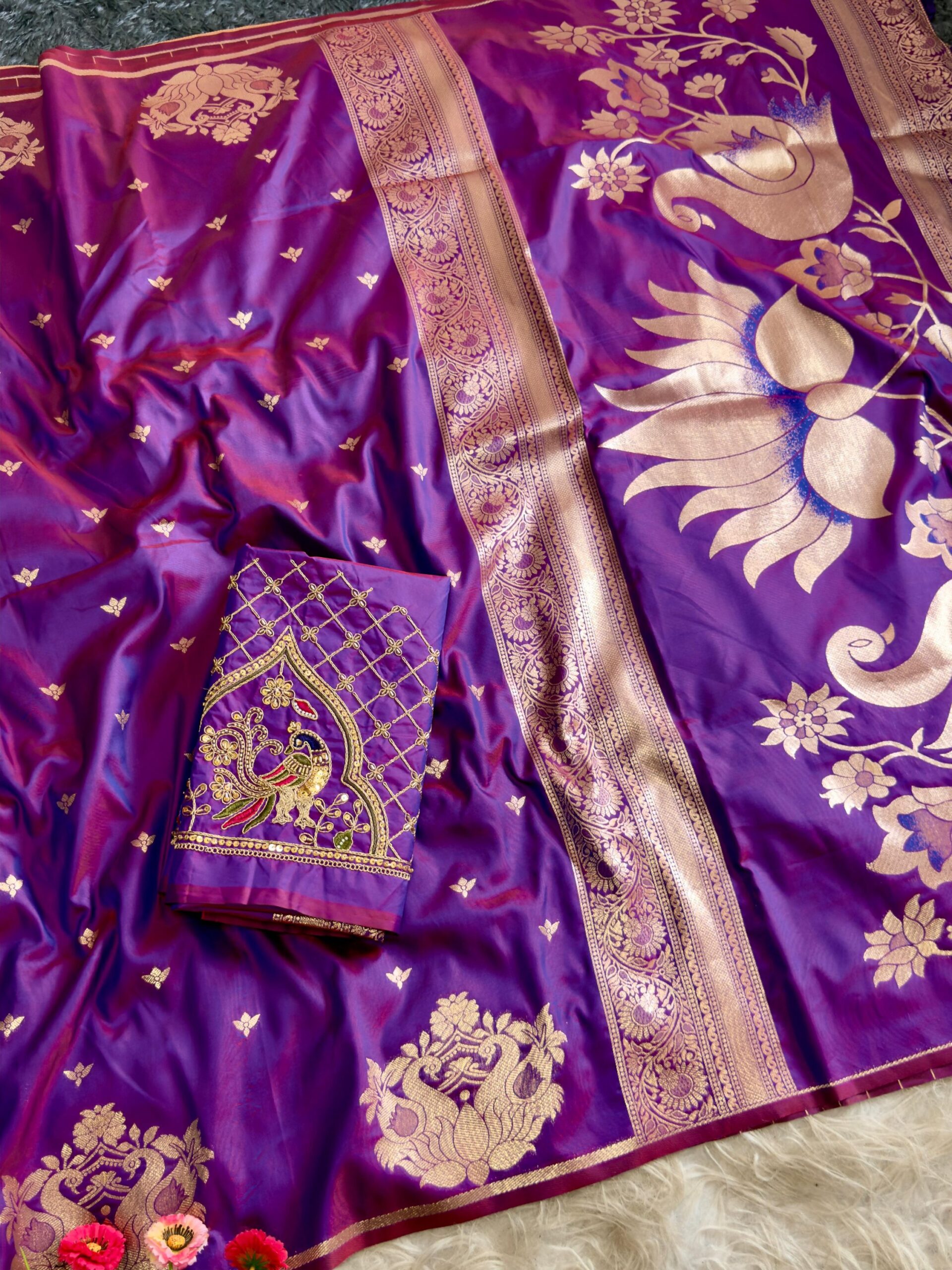 Rajlaxmi Paithani with Handwork Aari Work Blouse - Image 2