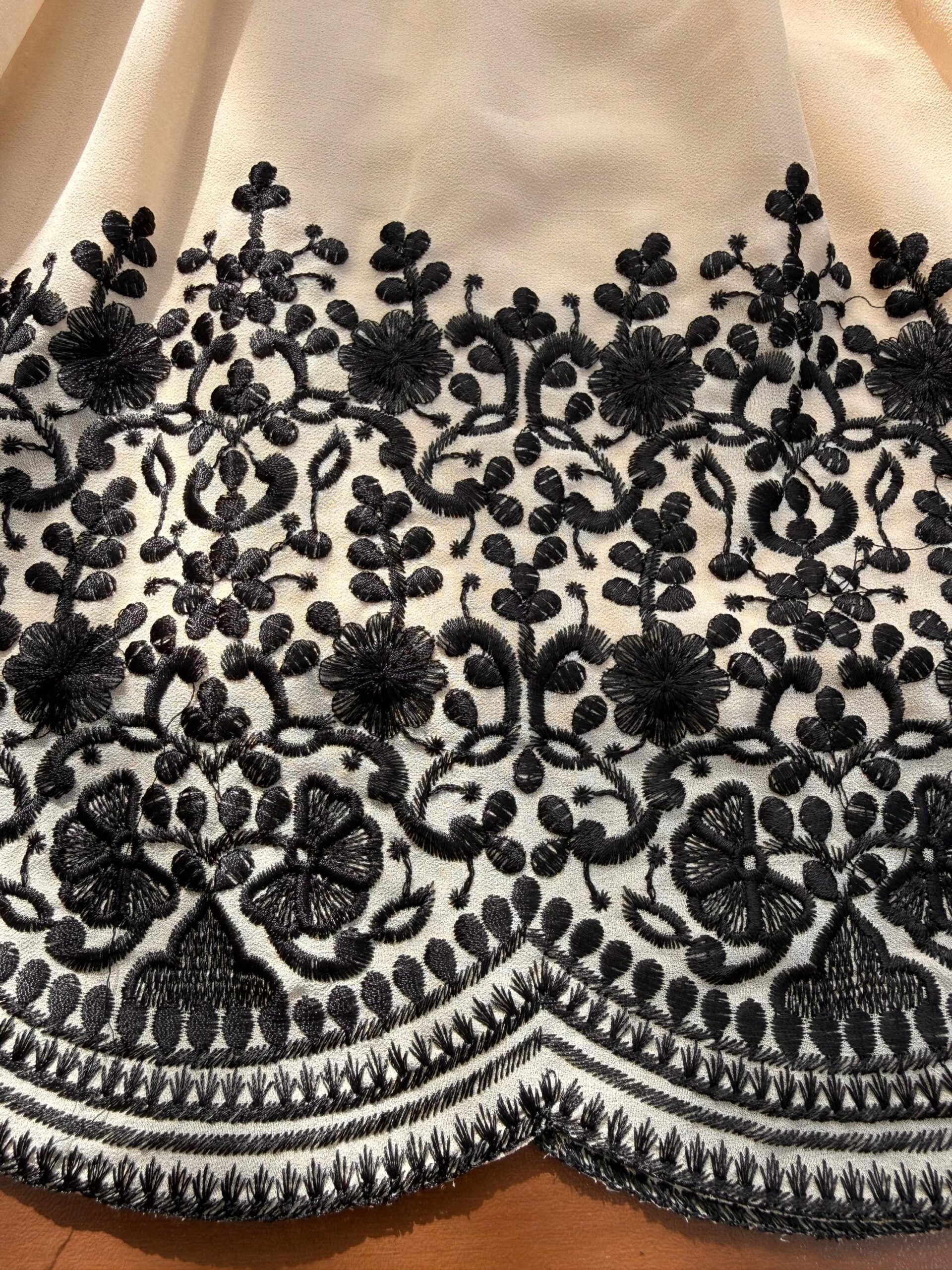 Thread Embroidery Anarkali Set - Image 14