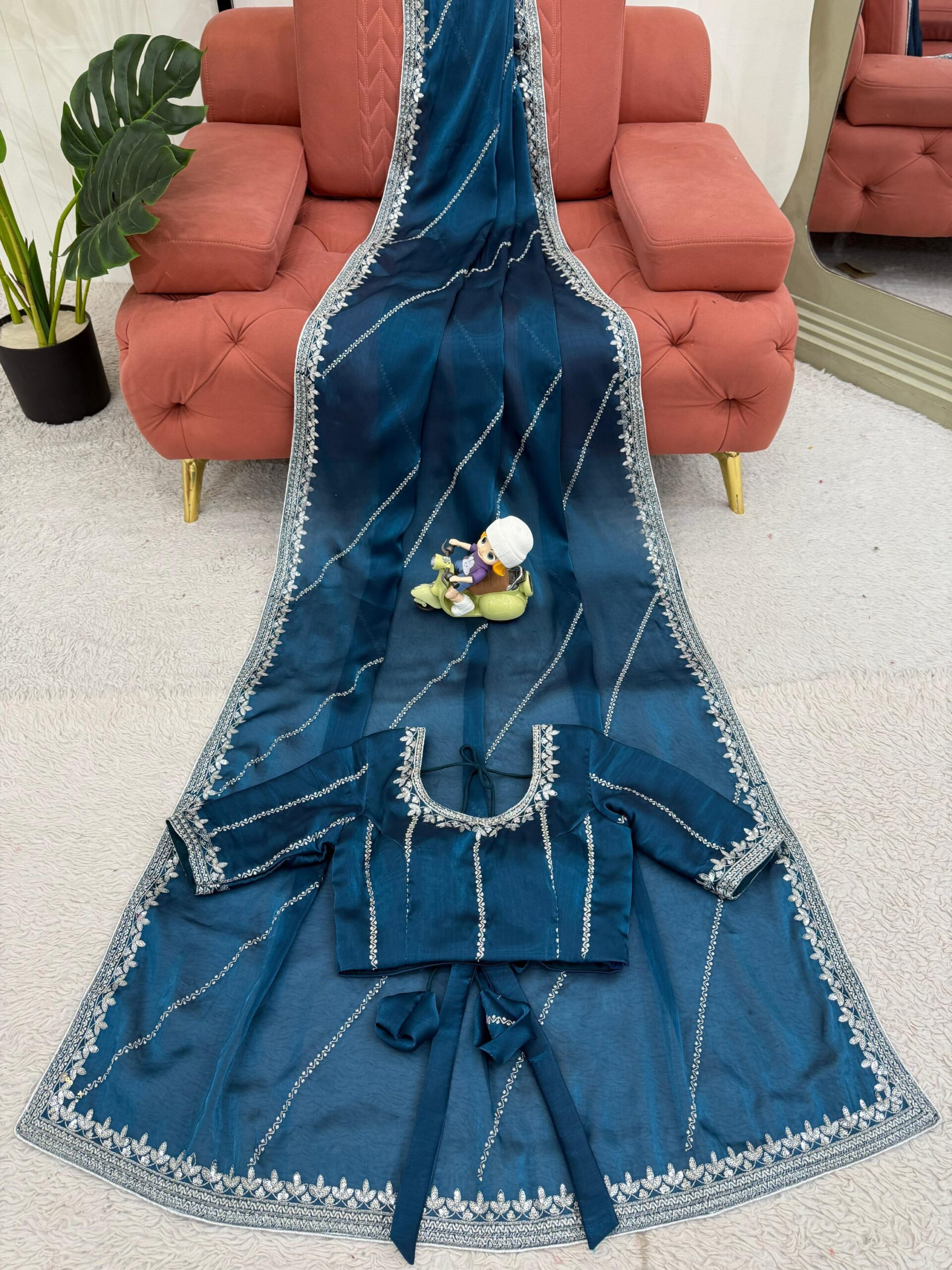 Shimmer Saree - Image 21