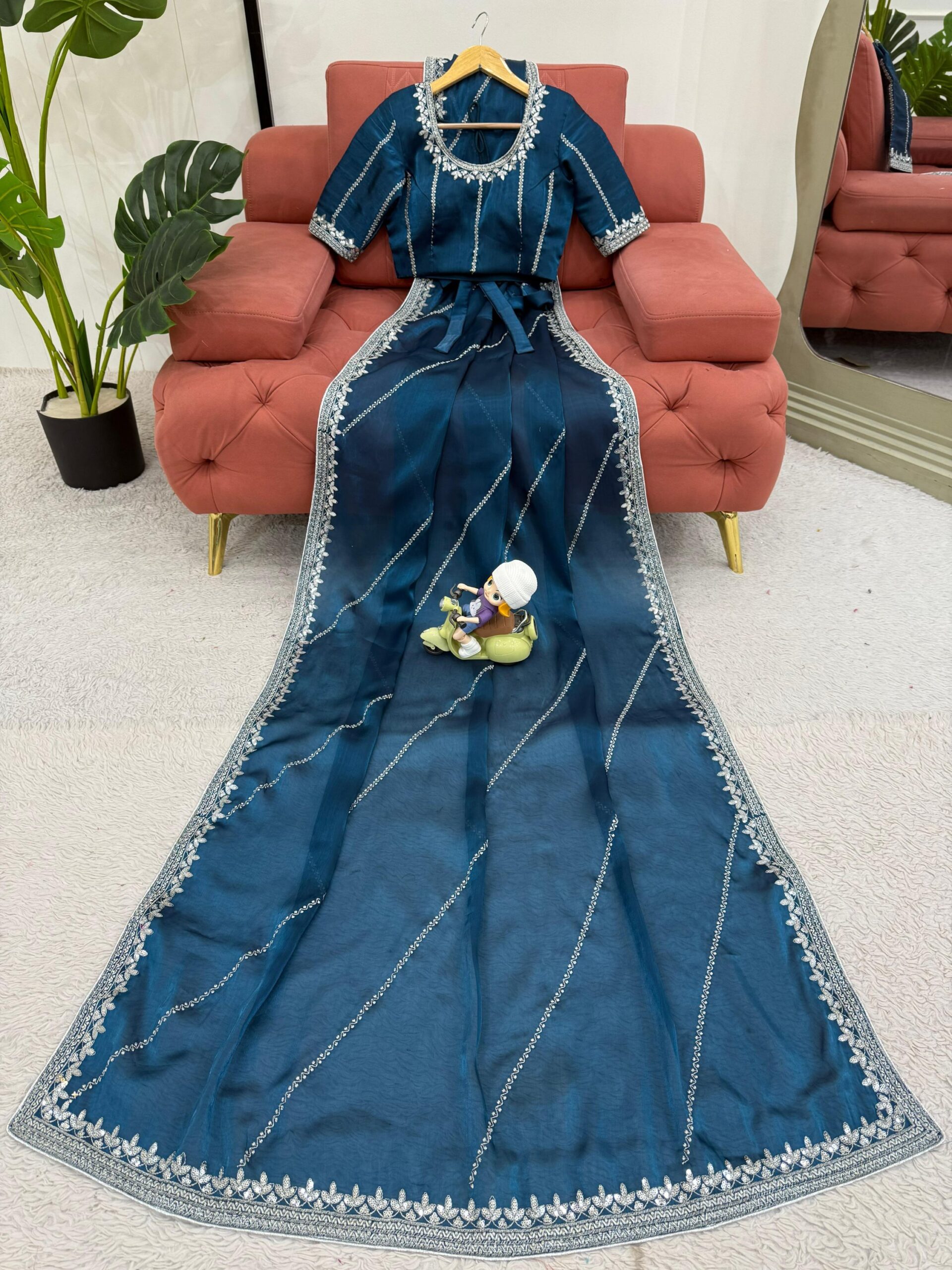 Shimmer Saree - Image 20