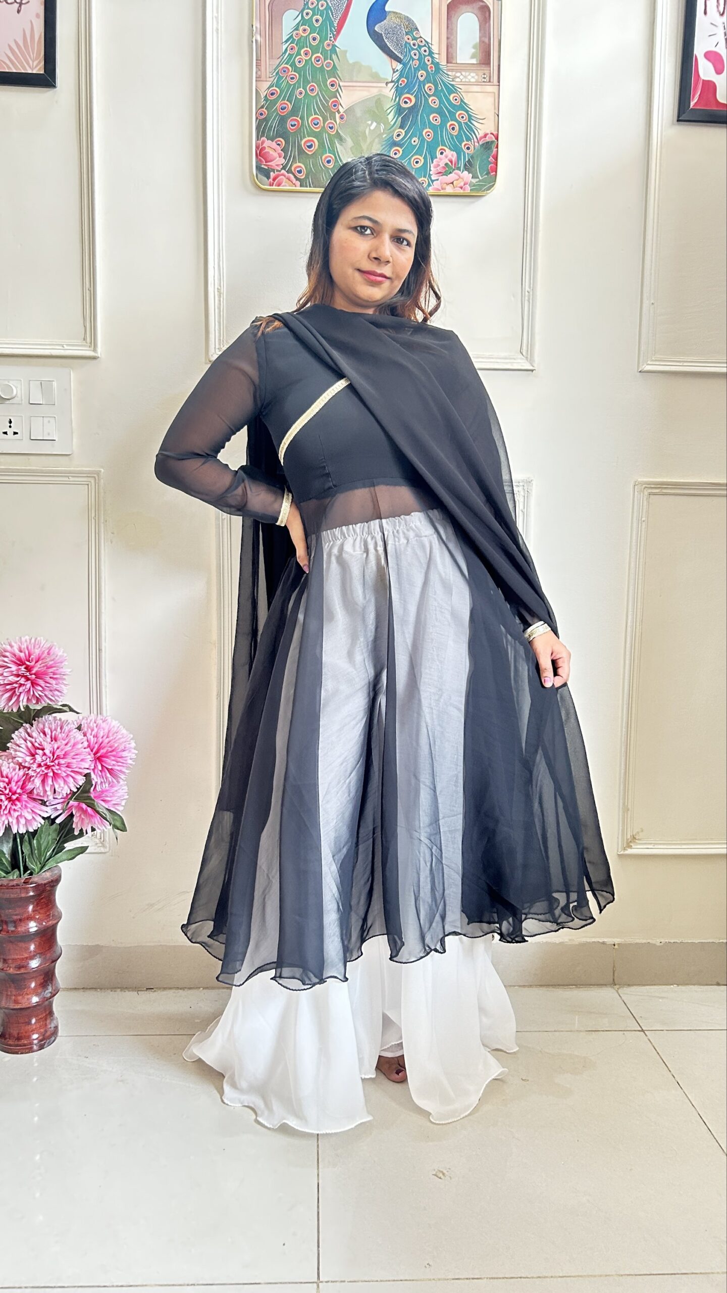 Meher Anarkali - Image 34