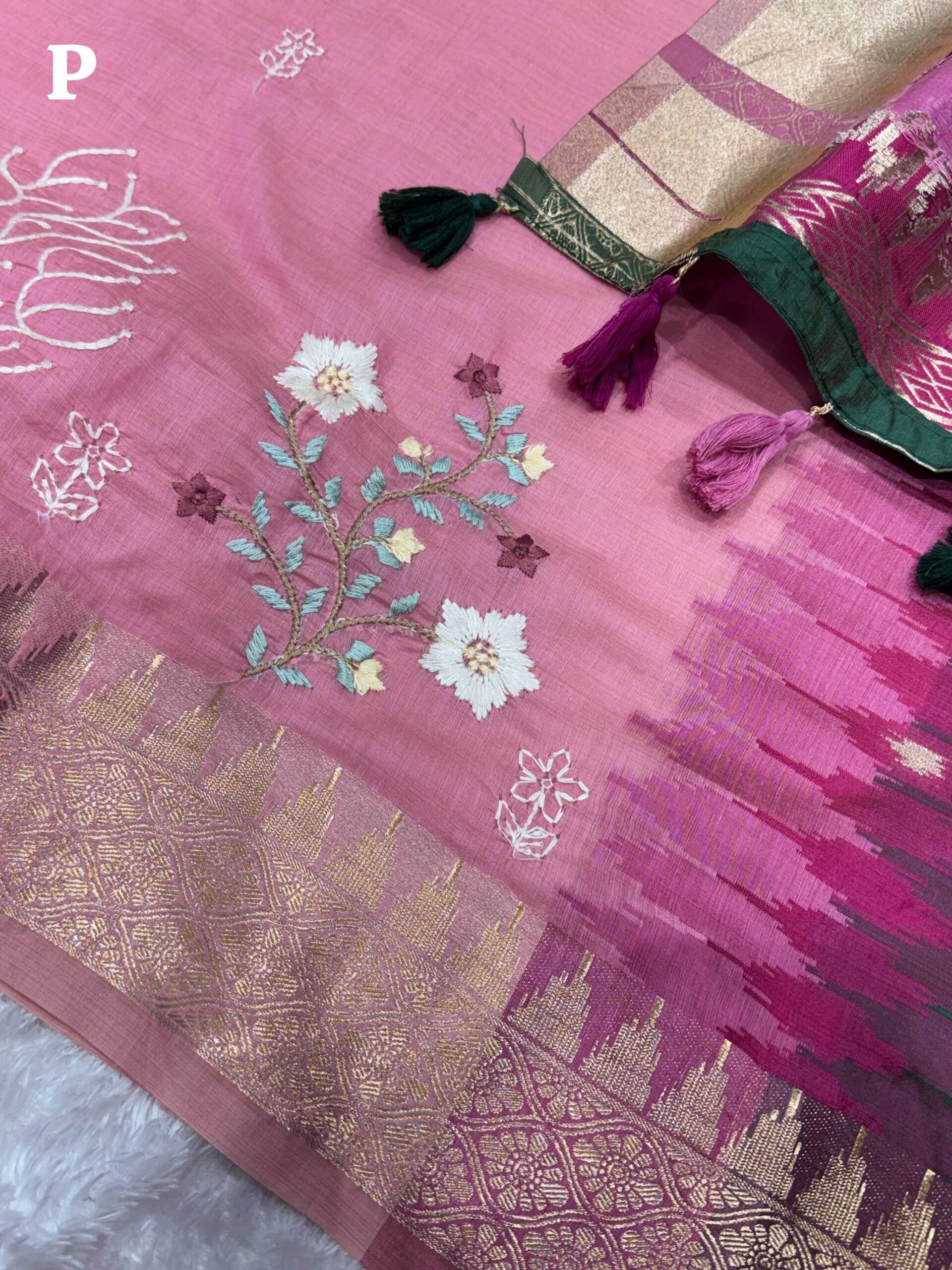 Floral Embroidered Saree - Image 12