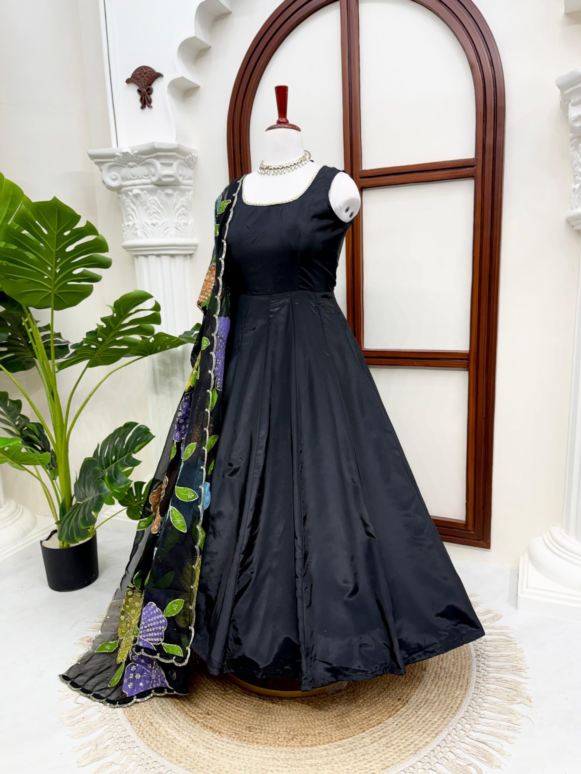 Black Elegance Anarkali with Floral Embroidered Dupatta - Image 2