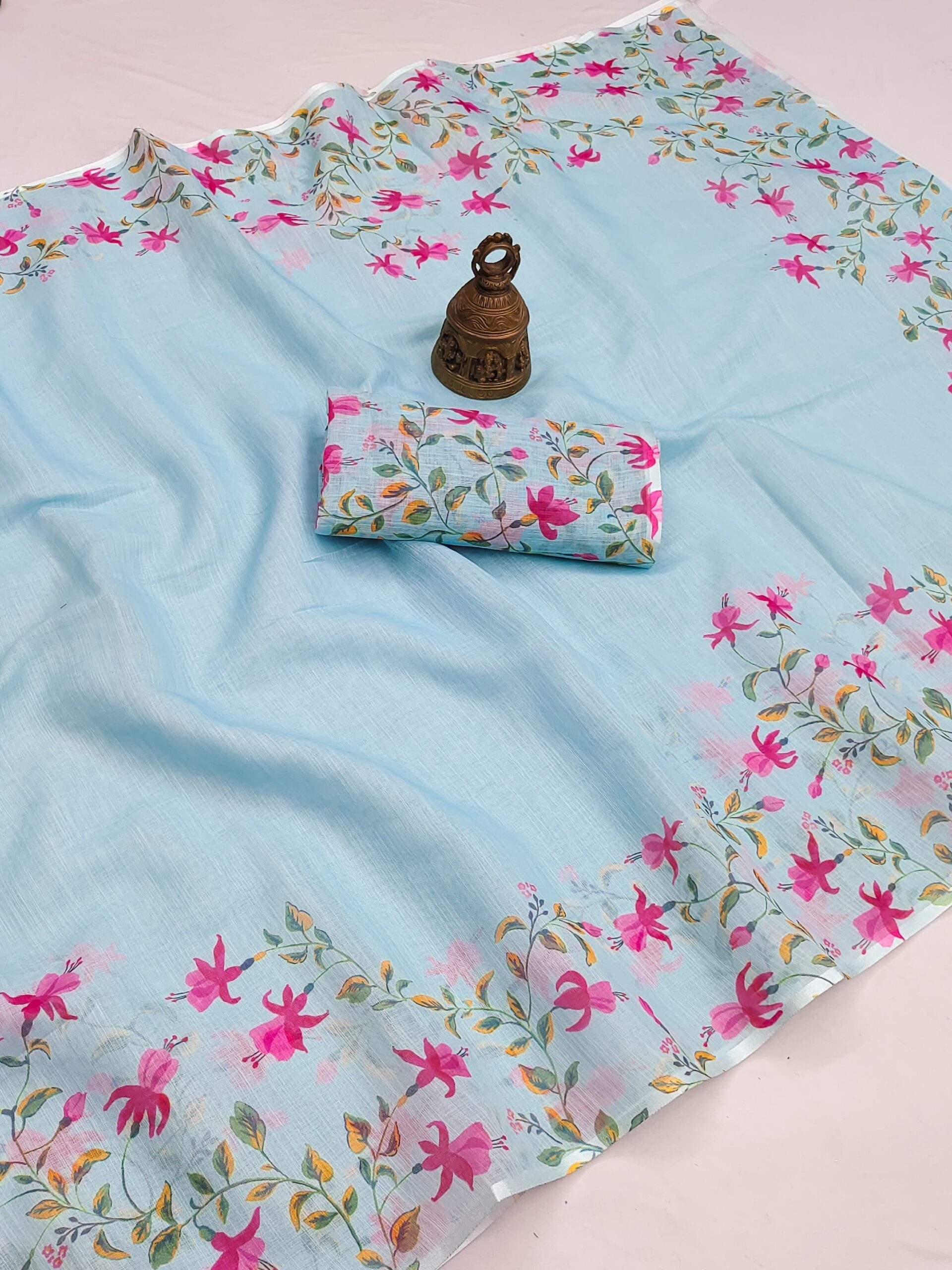 Linen Saree in Pretty Floral Prints - Image 20