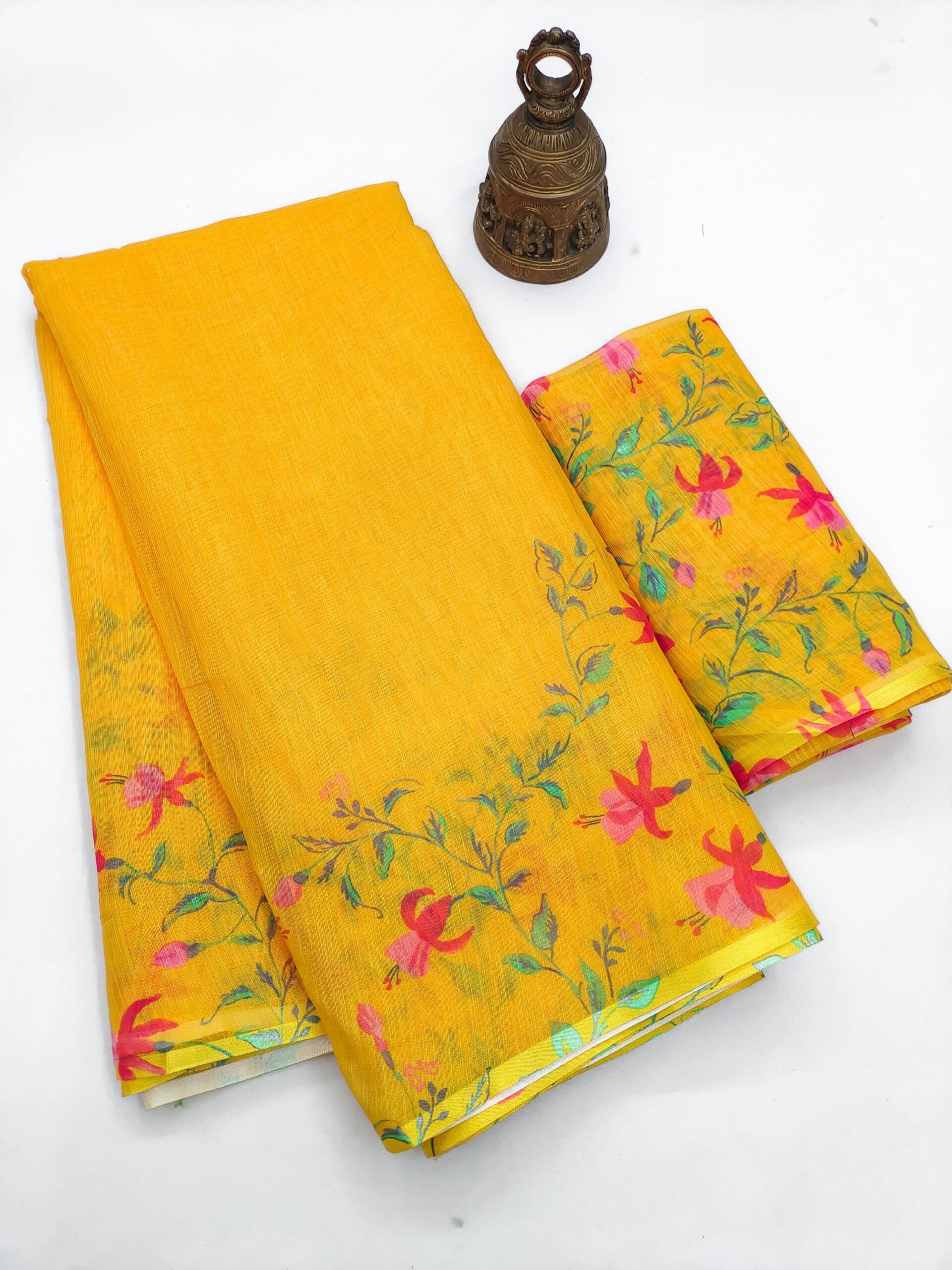 Linen Saree in Pretty Floral Prints - Image 23