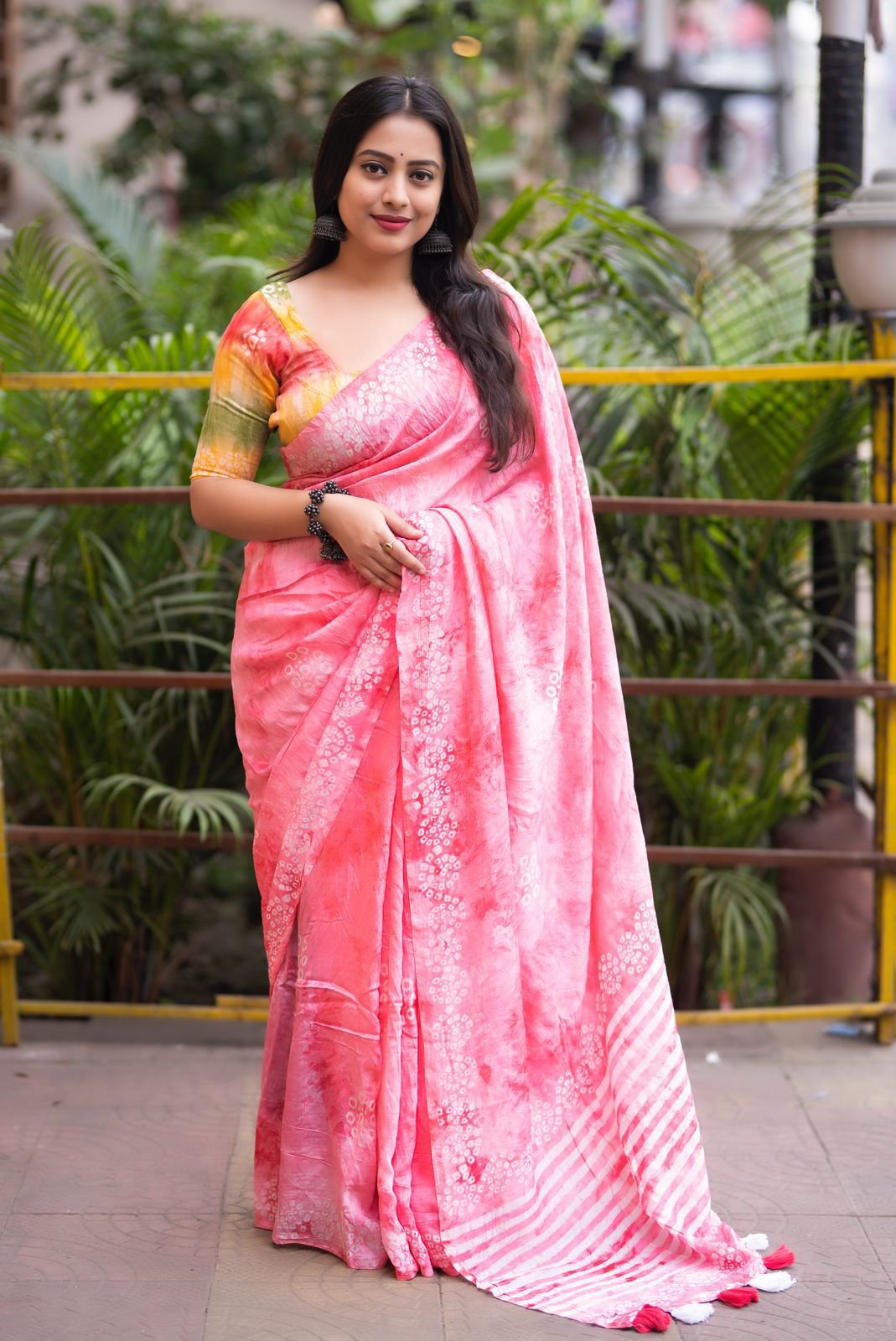 Handmade Batik Bandhani Saree - Image 7
