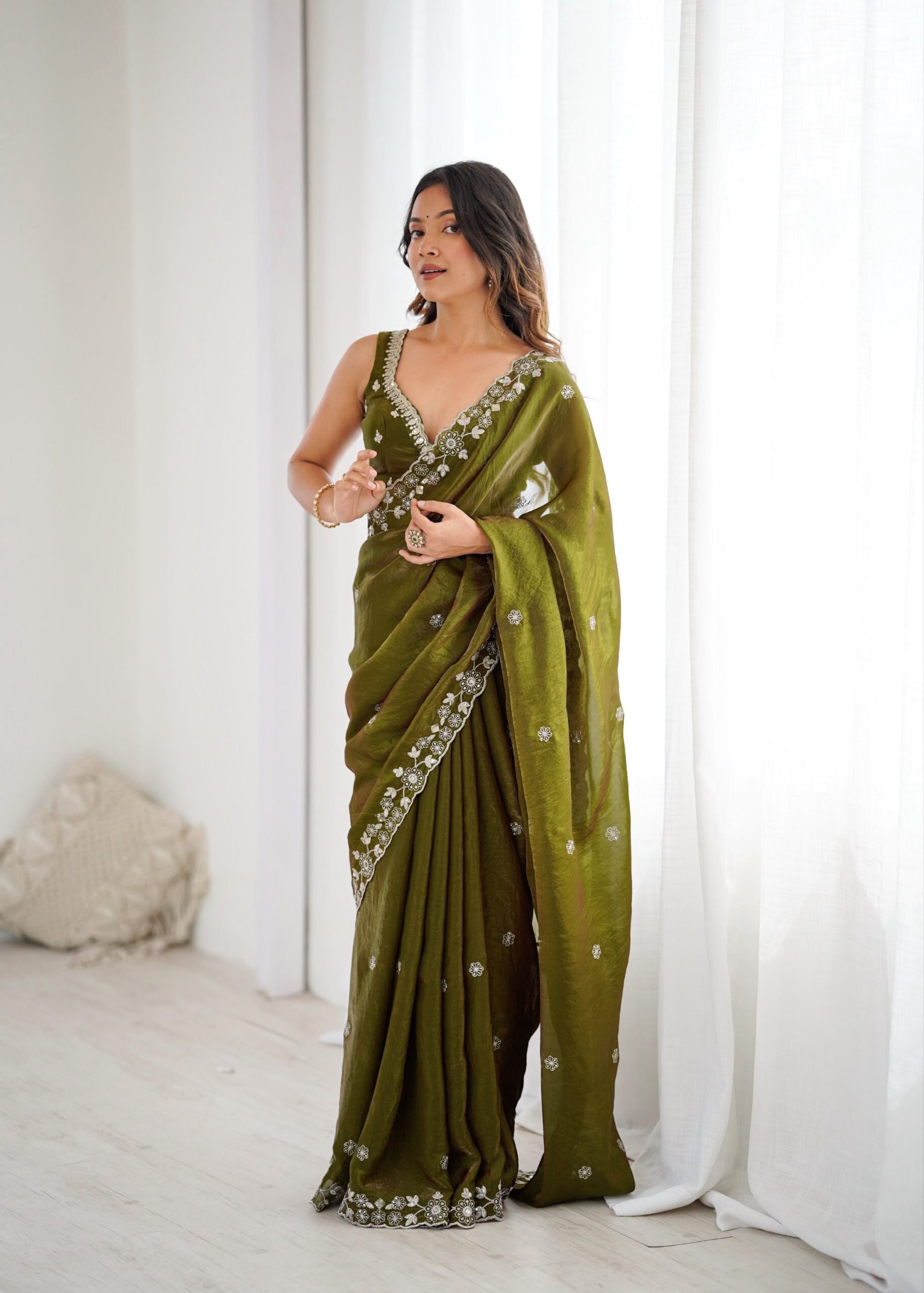 Designer Embroidered Saree - Image 16