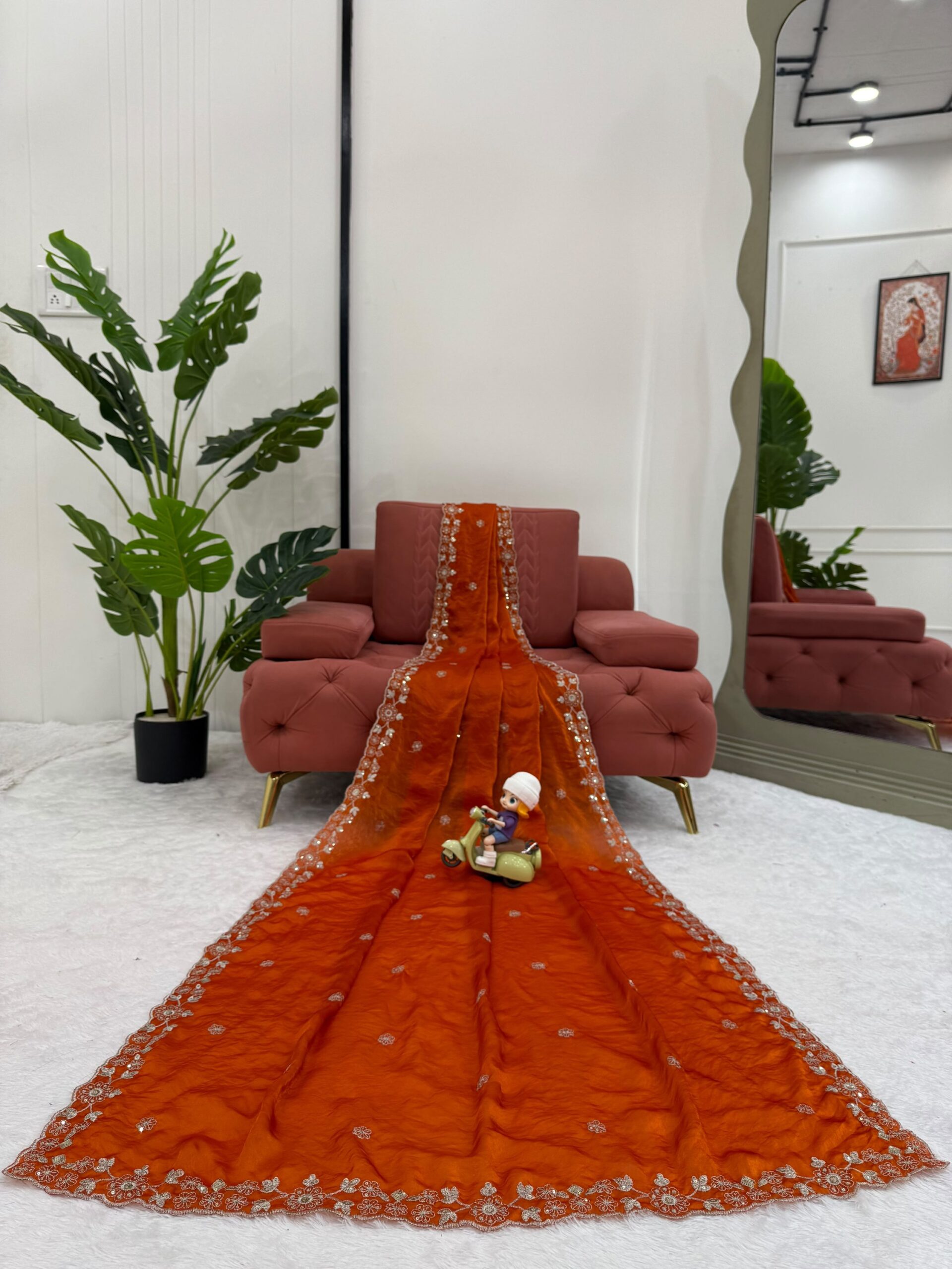 Designer Embroidered Saree - Image 11