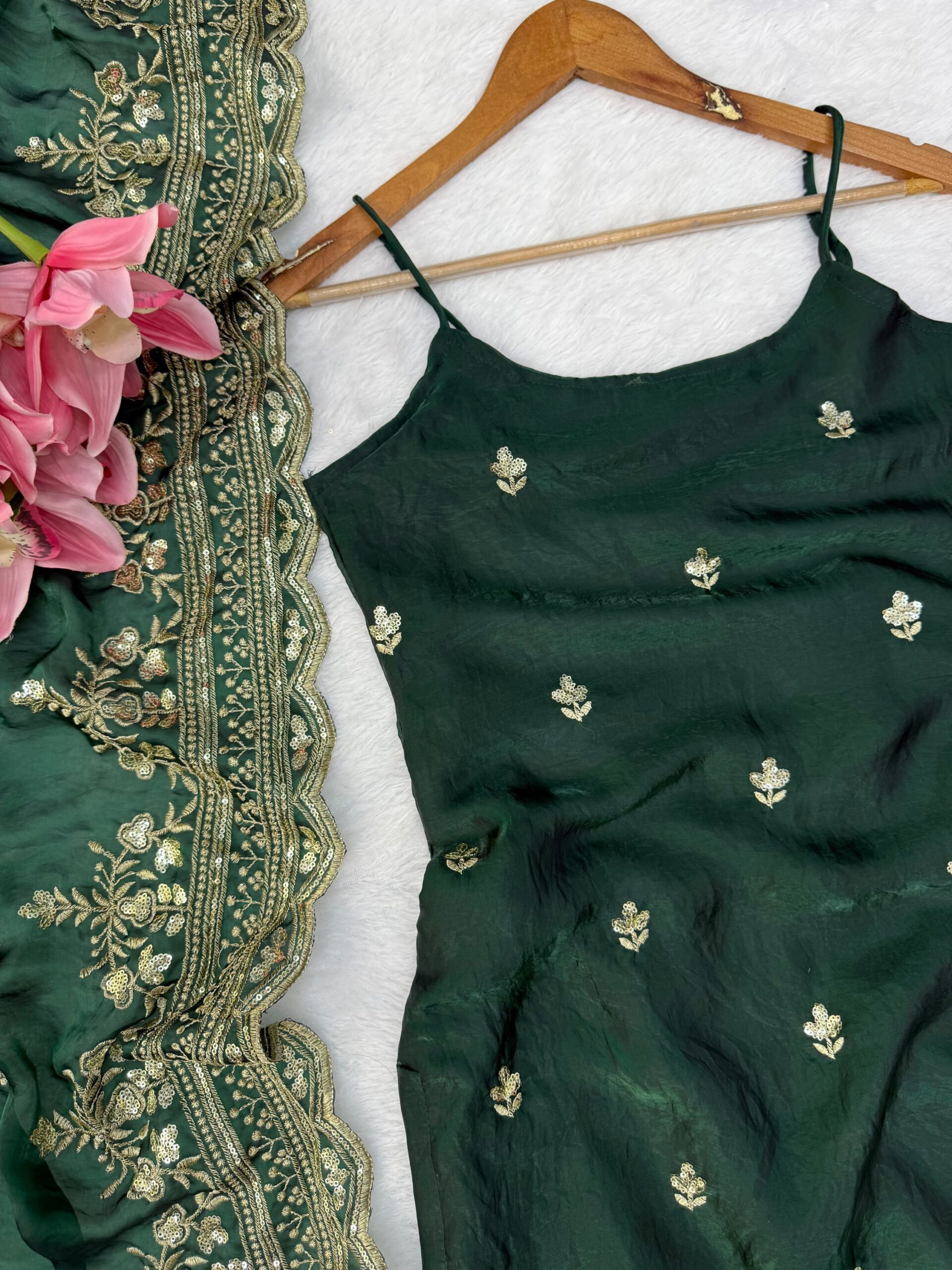Sequins Embroidered Kurta Set - Image 7