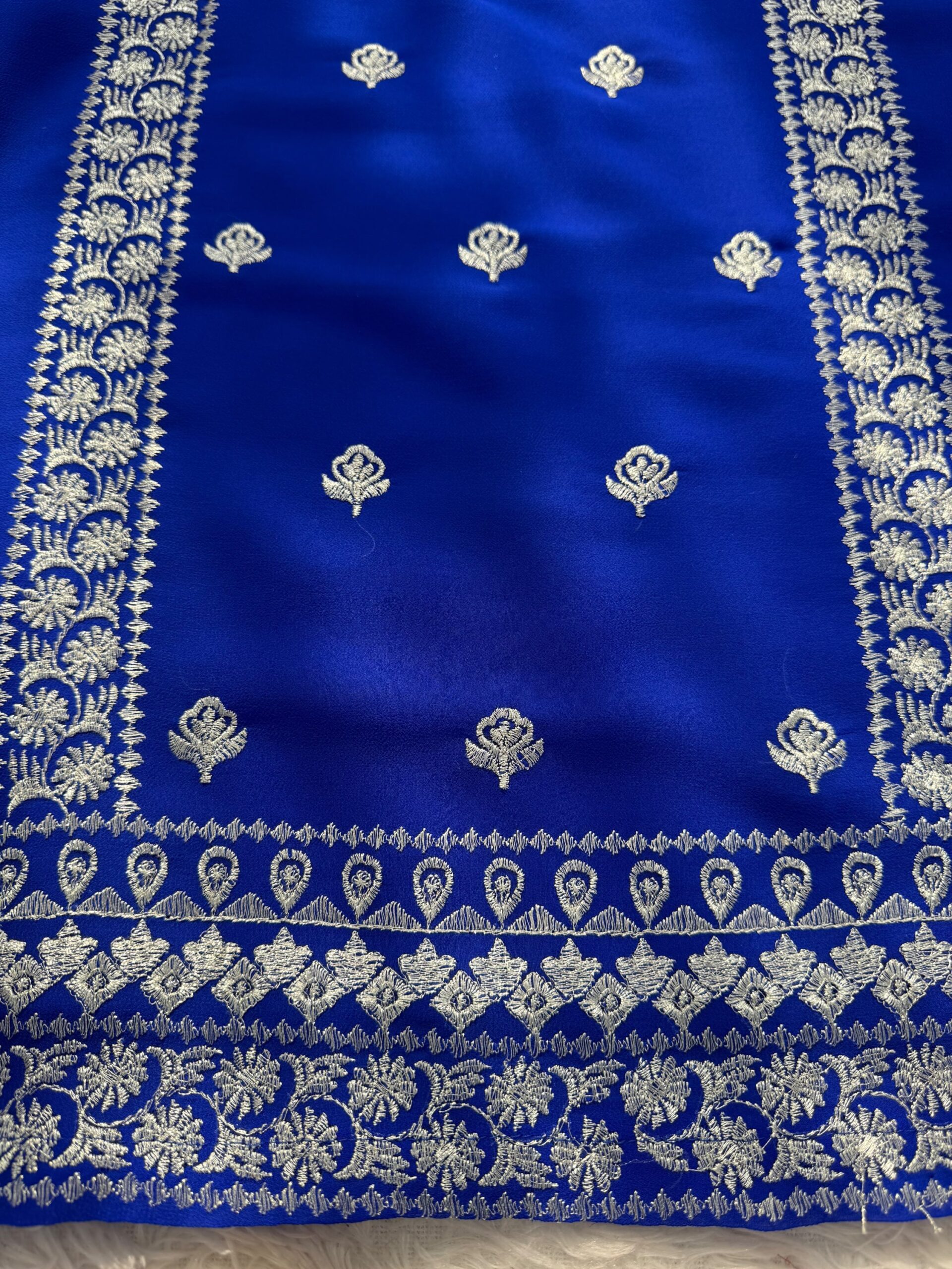 Pretty Embroidered Sharara Set - Image 9