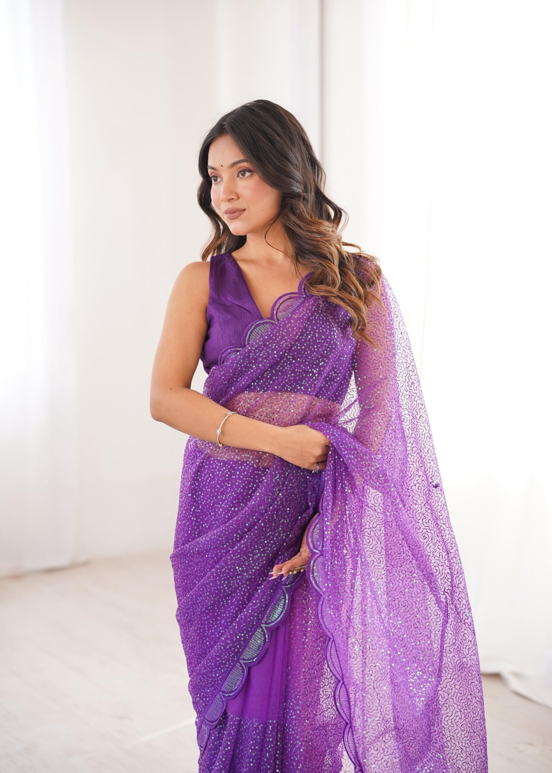 Shimmering Thread & Sequins Net Saree - Image 6