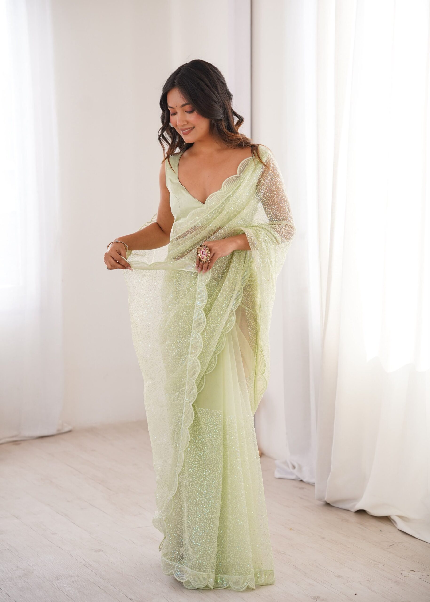 Shimmering Thread & Sequins Net Saree - Image 29