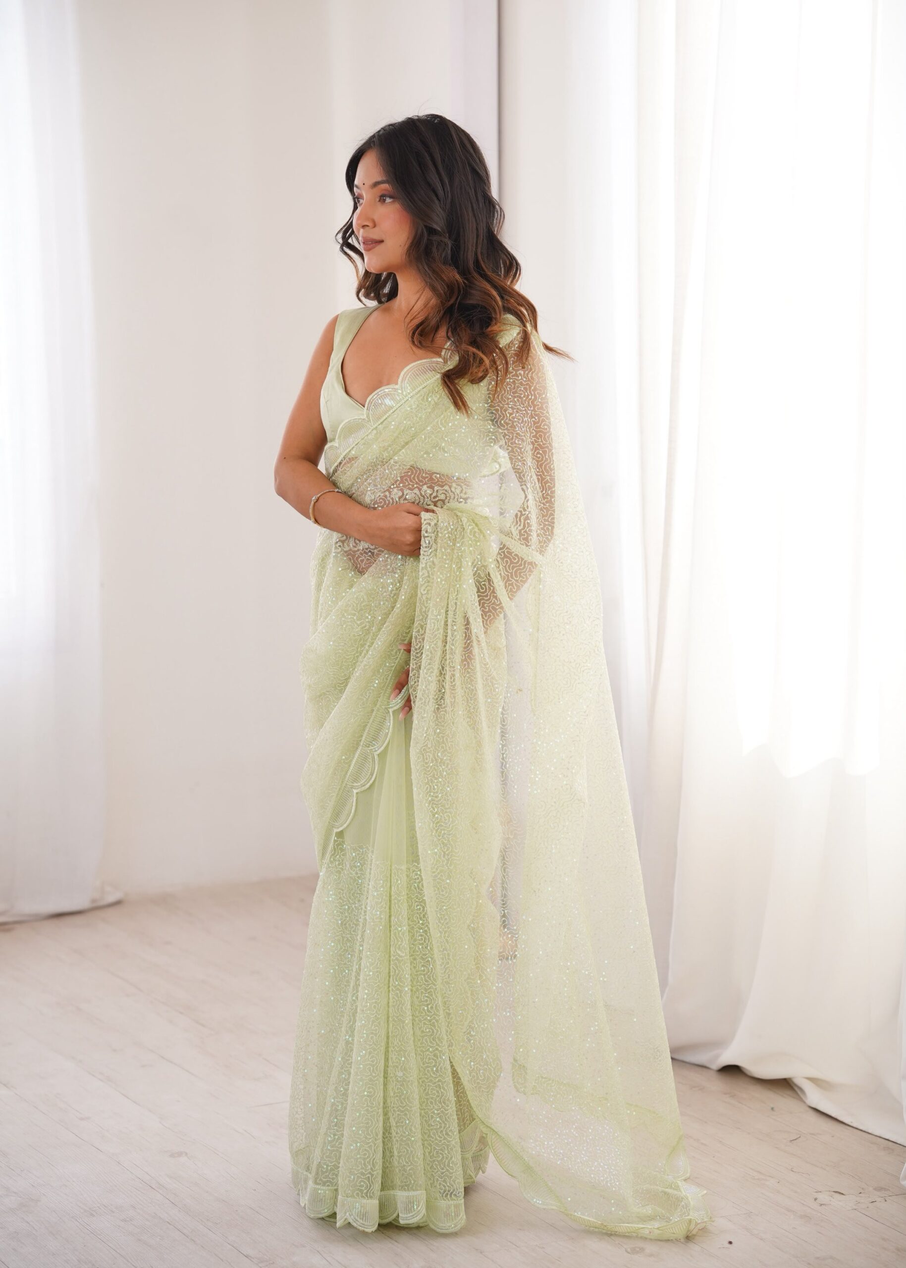 Shimmering Thread & Sequins Net Saree - Image 28