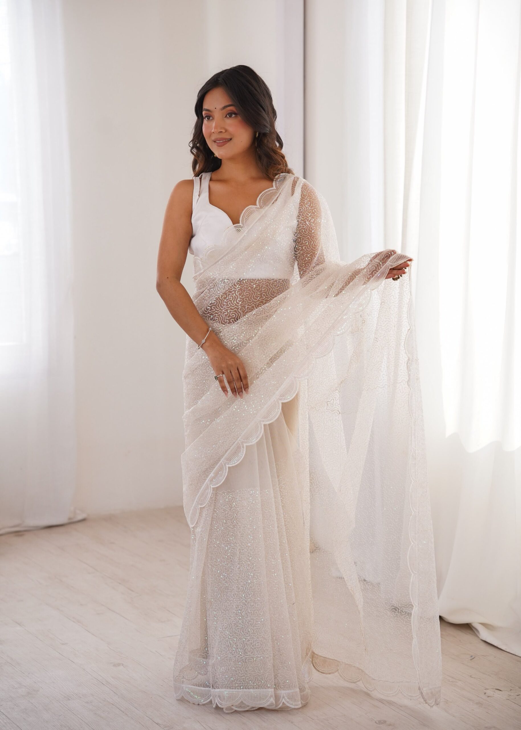 Shimmering Thread & Sequins Net Saree - Image 11