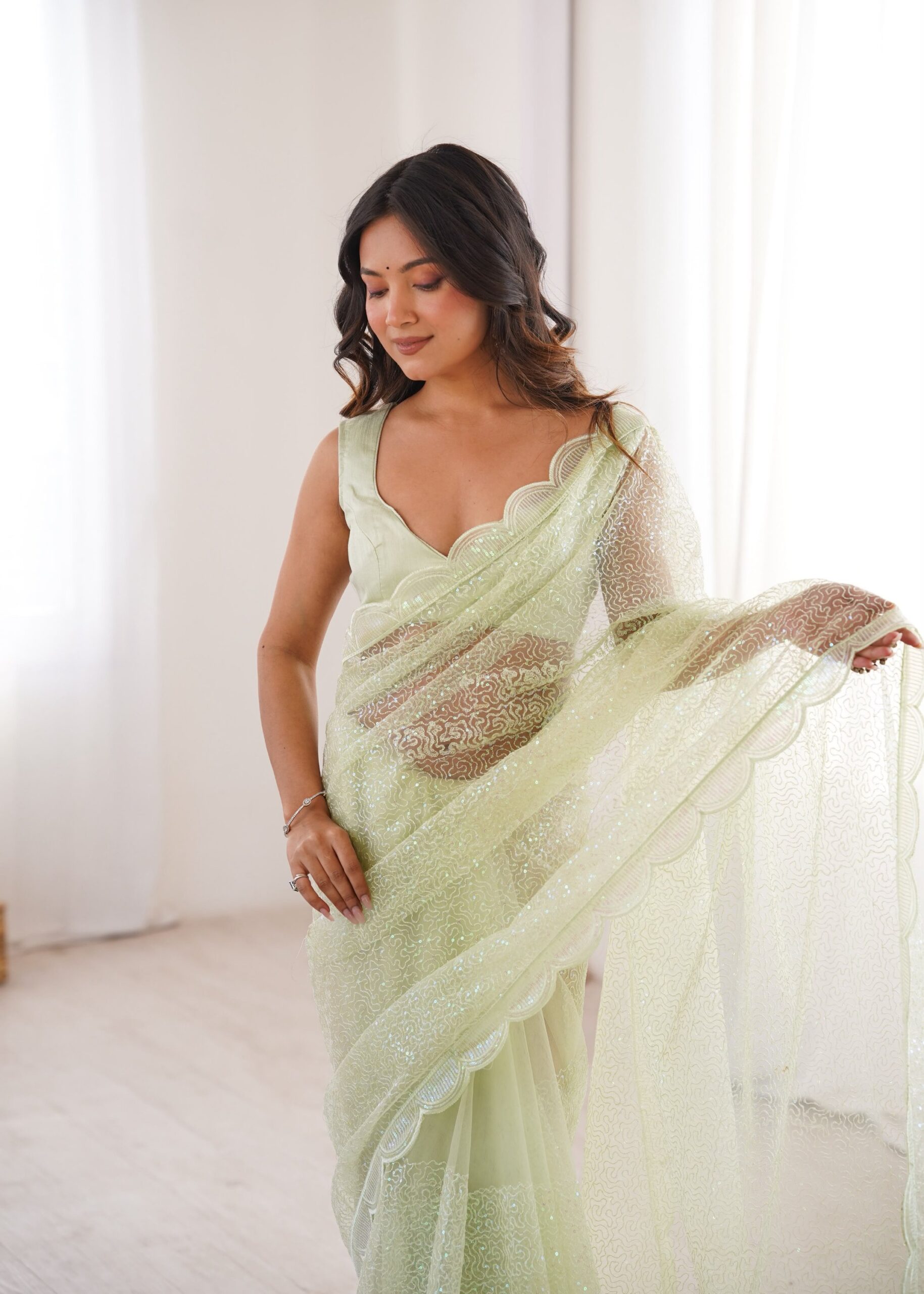 Shimmering Thread & Sequins Net Saree - Image 26